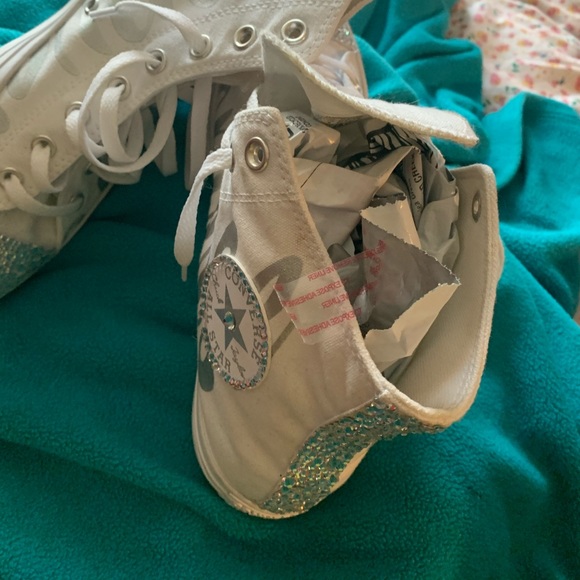 Custom Converses - Picture 6 of 8